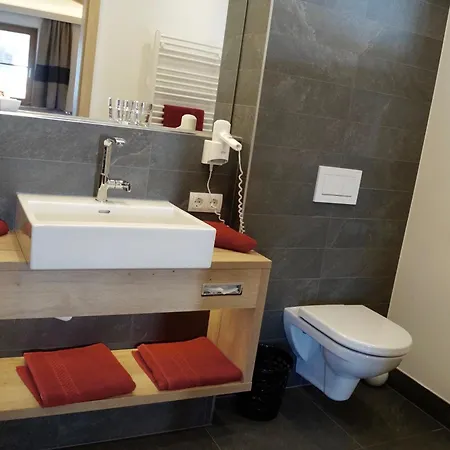 Unterwirt - Jokercard Im Sommer Inklusive 酒店 3*