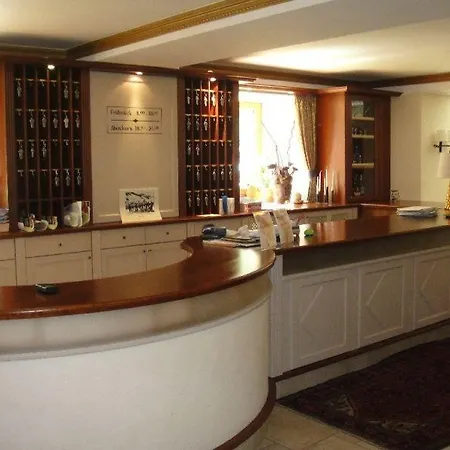 Unterwirt - Jokercard Im Sommer Inklusive 萨尔巴赫